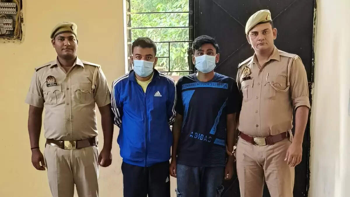 ग्रेटर नोएडा में छात्रों के लिए शिलांग से ऑनलाइन गांजा सप्लाई का खुलासा
