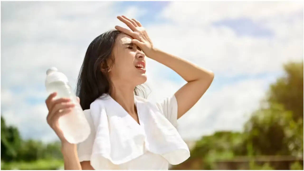 गर्मी में स्वास्थ्य बनाए रखने के लिए महत्वपूर्ण टिप्स