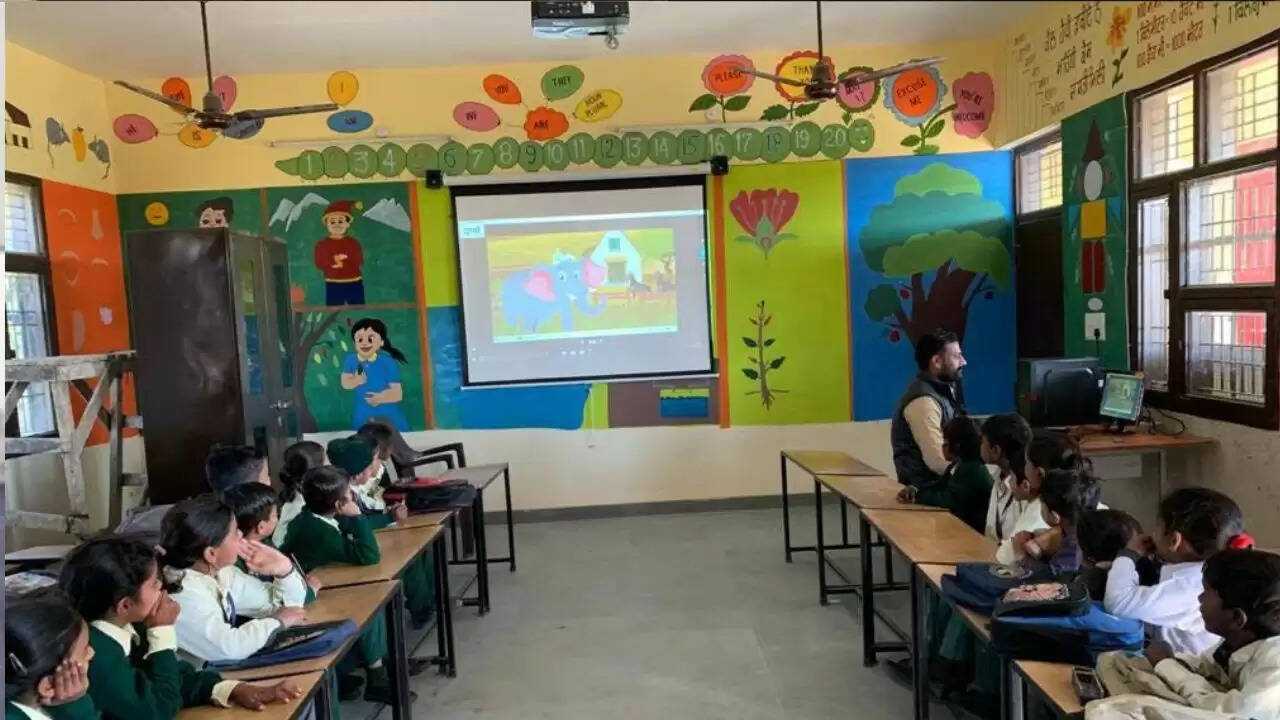 पंजाब में शिक्षा में डिजिटल क्रांति: AI पाठ्यक्रम का शुभारंभ