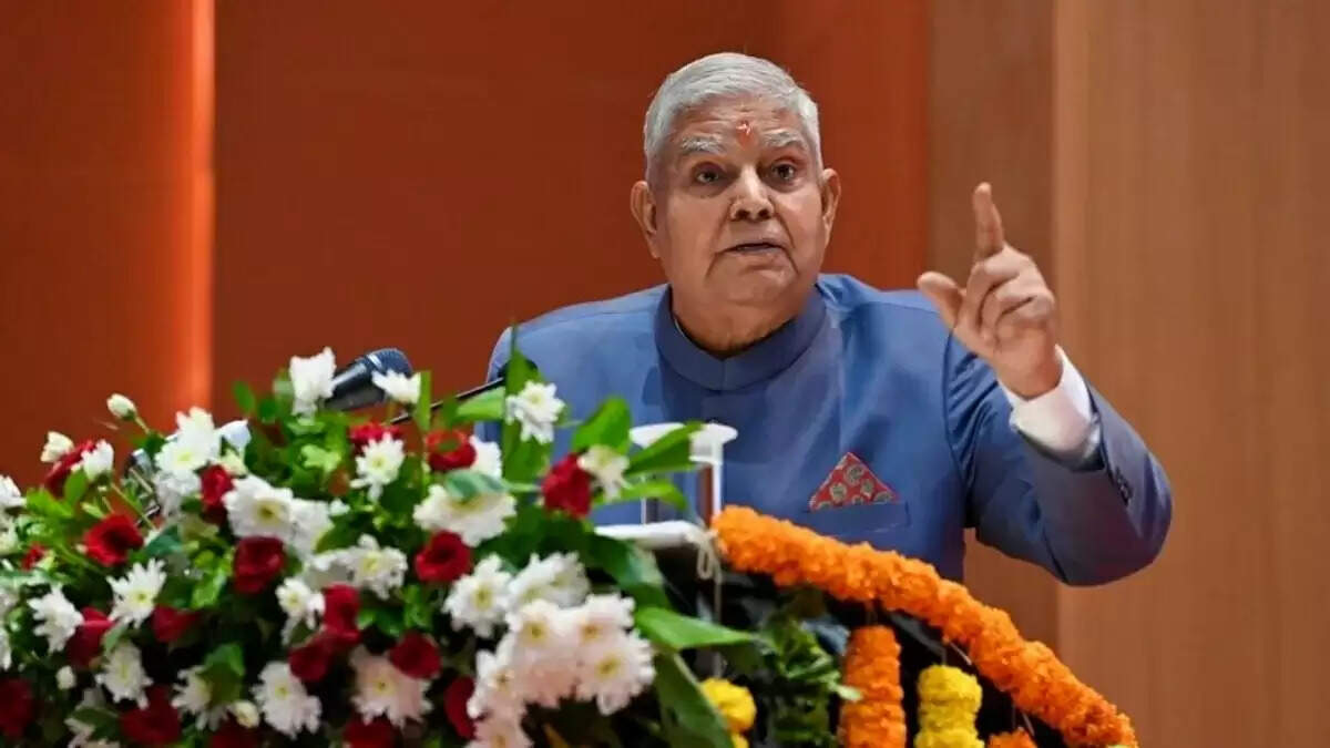उपराष्ट्रपति चुनाव प्रक्रिया: जानें योग्यताएं और मतदान की विधि