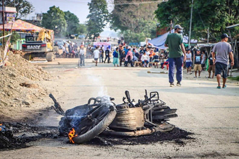 मणिपुर में उखरुल में फिर से भड़की हिंसा, तीन की मौत