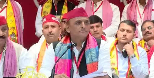 अखिलेश यादव ने भाजपा सरकार पर व्यापारियों की समस्याओं को लेकर साधा निशाना