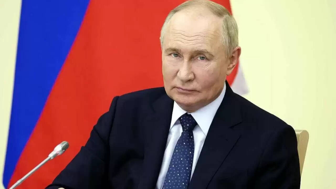 रूस-यूक्रेन संघर्ष: पुतिन का कड़ा संदेश और जेलेंस्की की प्रतिक्रिया