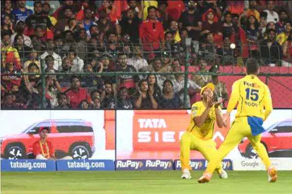 चेन्नई सुपर किंग्स को मिली तीसरी हार, कप्तान ने कैच छूटने पर जताई निराशा