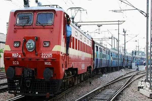 भारतीय रेलवे ने होली के लिए 10 नई स्पेशल ट्रेनों की घोषणा की