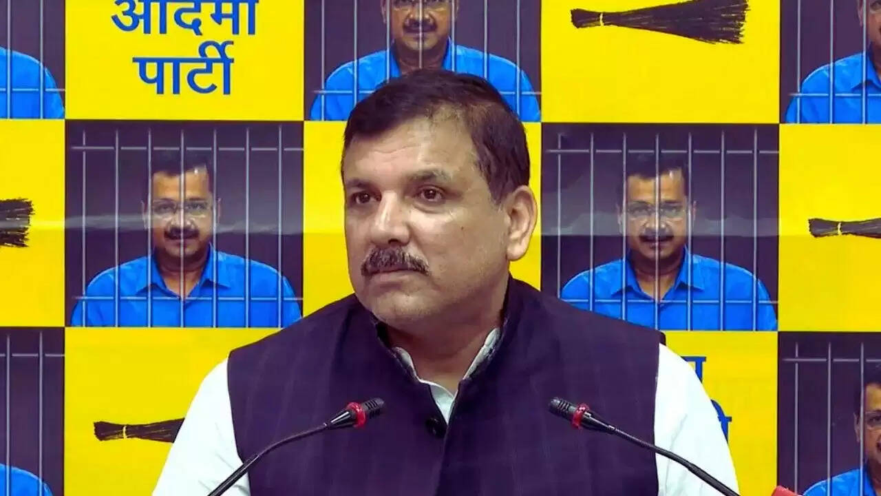 उत्तर प्रदेश में संजय सिंह की ऐतिहासिक पदयात्रा: क्या है इसके पीछे की कहानी?