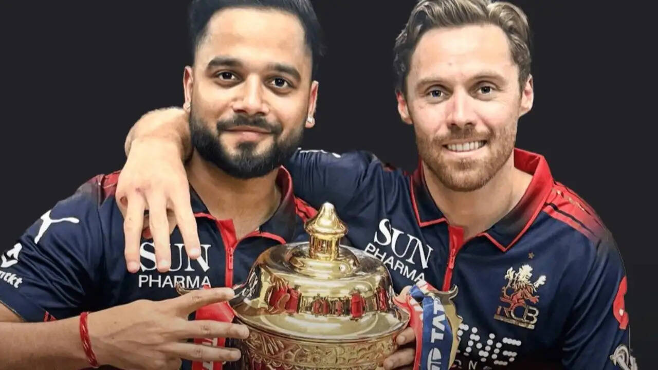 रॉयल चैलेंजर्स बेंगलुरु ने जीते लगातार तीन IPL खिताब, साल्ट और सुयश ने रचा इतिहास