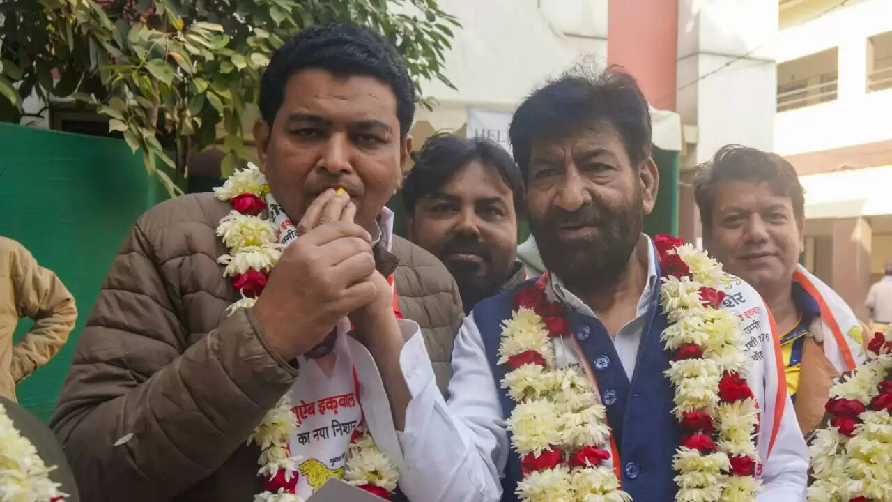 दिल्ली उपचुनाव में AIFB की जीत: क्या आम आदमी पार्टी और बीजेपी को मिला बड़ा झटका?