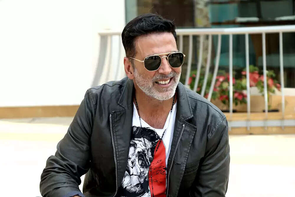 अक्षय कुमार और ट्विंकल खन्ना ने मनाया शादी का 25वां सालगिरह