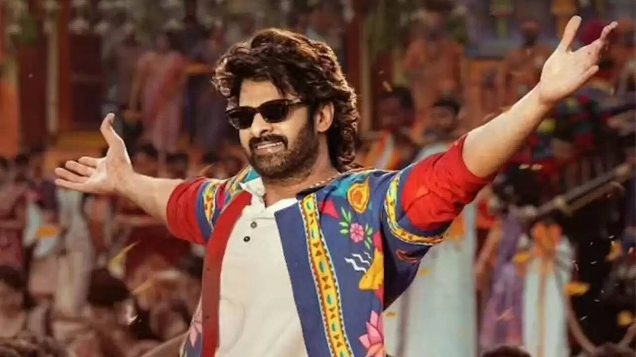 प्रभास की नई फिल्म 'द राजा साब' 2026 में होगी रिलीज, कमाई के बड़े दावे