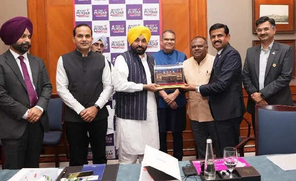 पंजाब में निवेश के लिए मुख्यमंत्री भगवंत सिंह मान का उद्योगपतियों को आमंत्रण