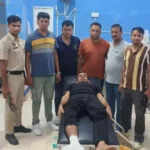 युवक ने पुलिस से बचने के लिए फ्लाईओवर से कूदकर मांगी फिरौती