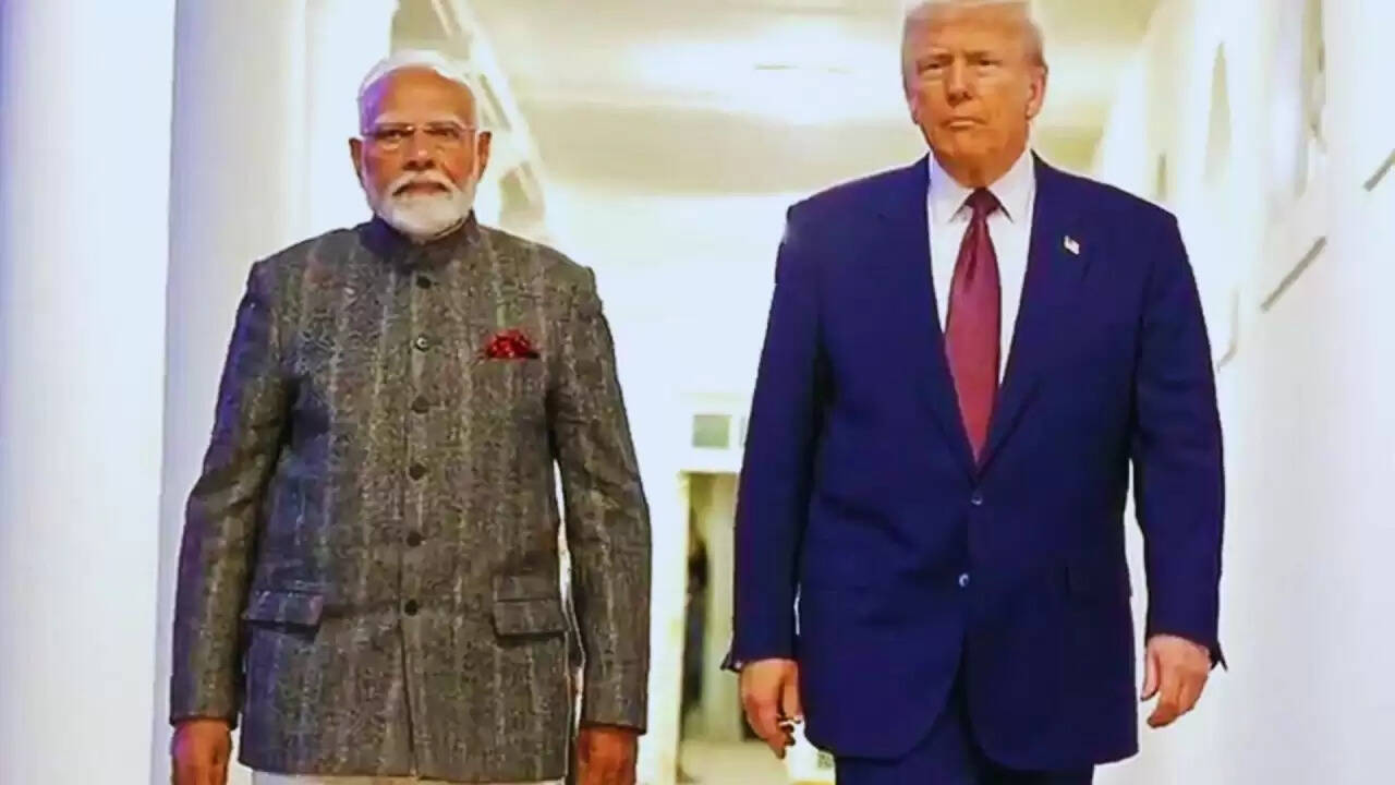 डोनाल्ड ट्रंप का भारत-रूस तेल व्यापार पर बयान: मोदी के साथ रिश्तों में असहजता का संकेत