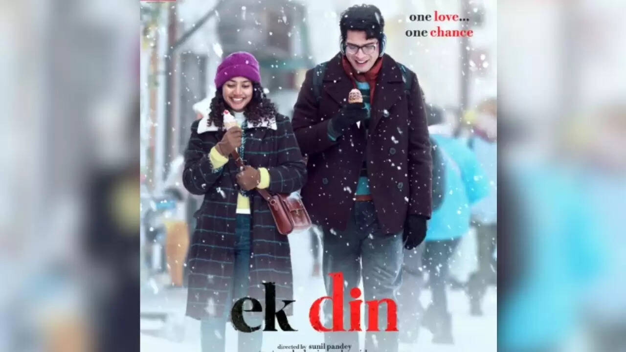 आमिर खान प्रोडक्शंस की नई रोमांटिक फिल्म 'एक दिन' का फर्स्ट लुक जारी