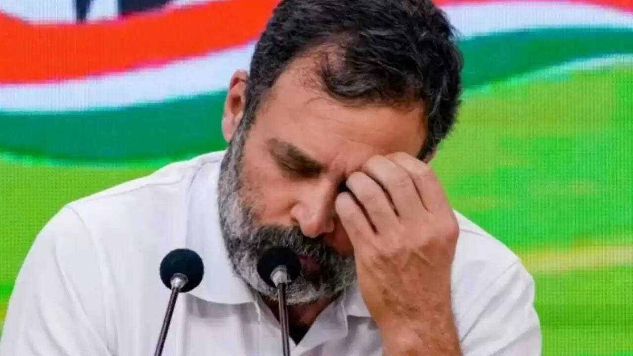 बिहार चुनाव में एनडीए की जीत की ओर, राहुल गांधी पर बीजेपी का हमला