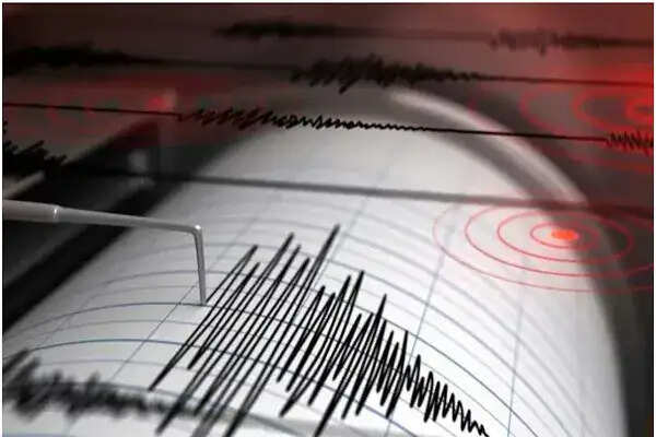 ईरान में भूकंप के झटके, अमेरिका-इजरायल के हमलों के बीच बढ़ा तनाव
