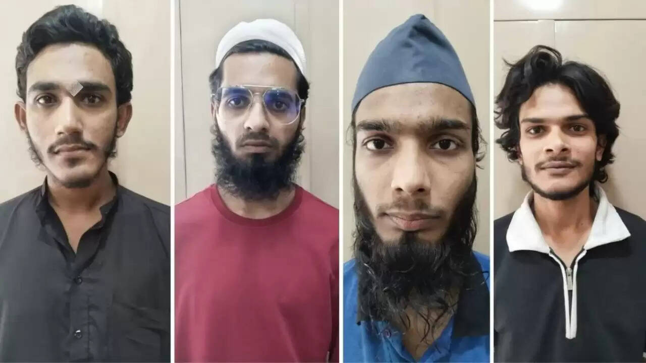 गुजरात ATS की बड़ी कार्रवाई: अल-कायदा से जुड़े चार आतंकवादी गिरफ्तार
