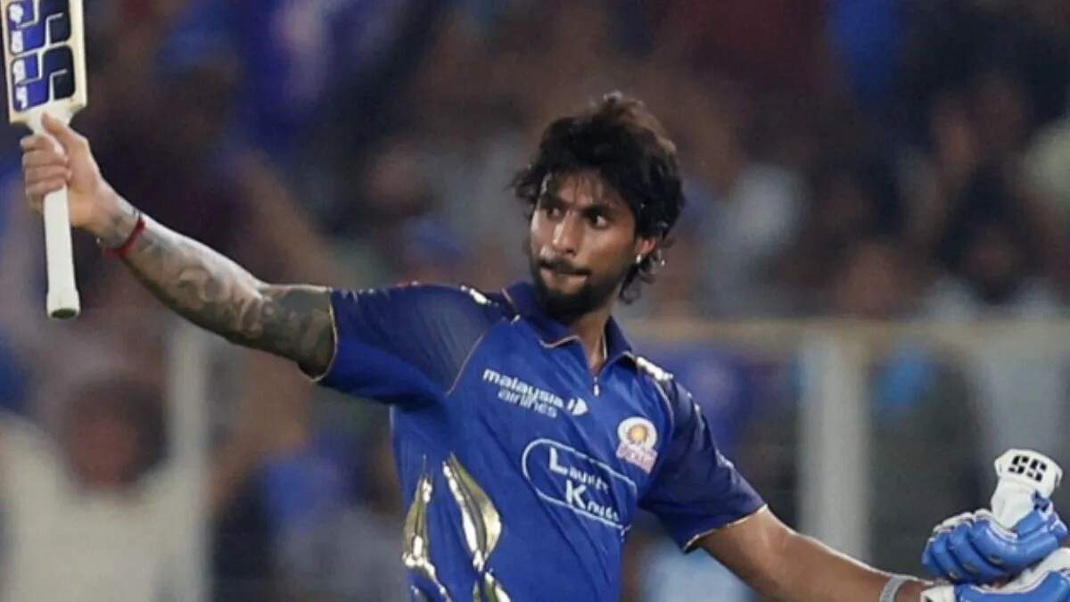 तिलक वर्मा ने आईपीएल में रचा इतिहास, नंबर-5 पर शतक लगाने वाले पहले बल्लेबाज बने