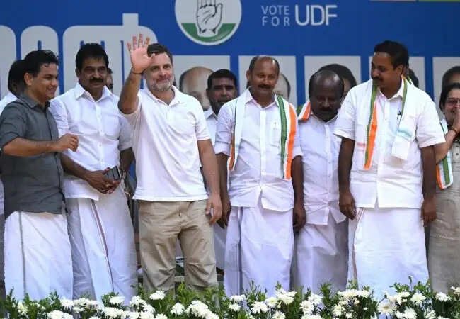 केरल विधानसभा चुनाव परिणाम: UDF ने बहुमत हासिल किया, पिनाराई विजयन की विदाई तय