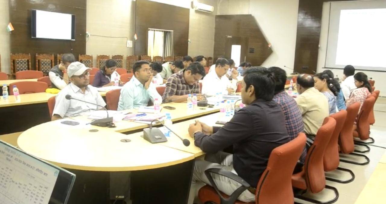 स्वामित्व योजना के तहत जिले में सर्वेक्षण कार्य में लाए आवश्यक प्रगति -विजय दयाराम