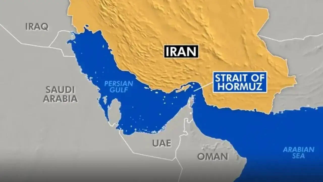 क्या चीन स्ट्रेट ऑफ होर्मुज पर अपनी पकड़ मजबूत कर रहा है? जानें वैश्विक ऊर्जा पर इसका प्रभाव