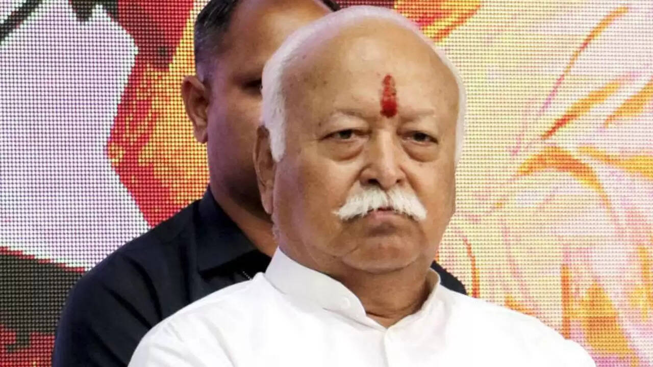 आरएसएस प्रमुख ने स्वतंत्रता संग्राम में सामूहिक योगदान की बात की