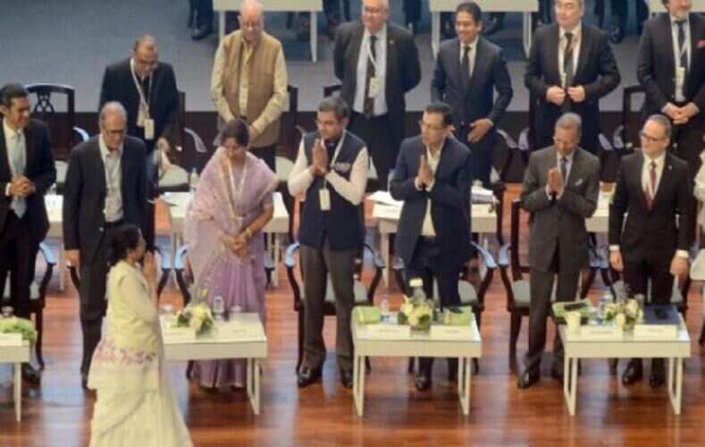 उद्योगपतियों ने ममता सरकार की उद्योग नीति की सराहना की