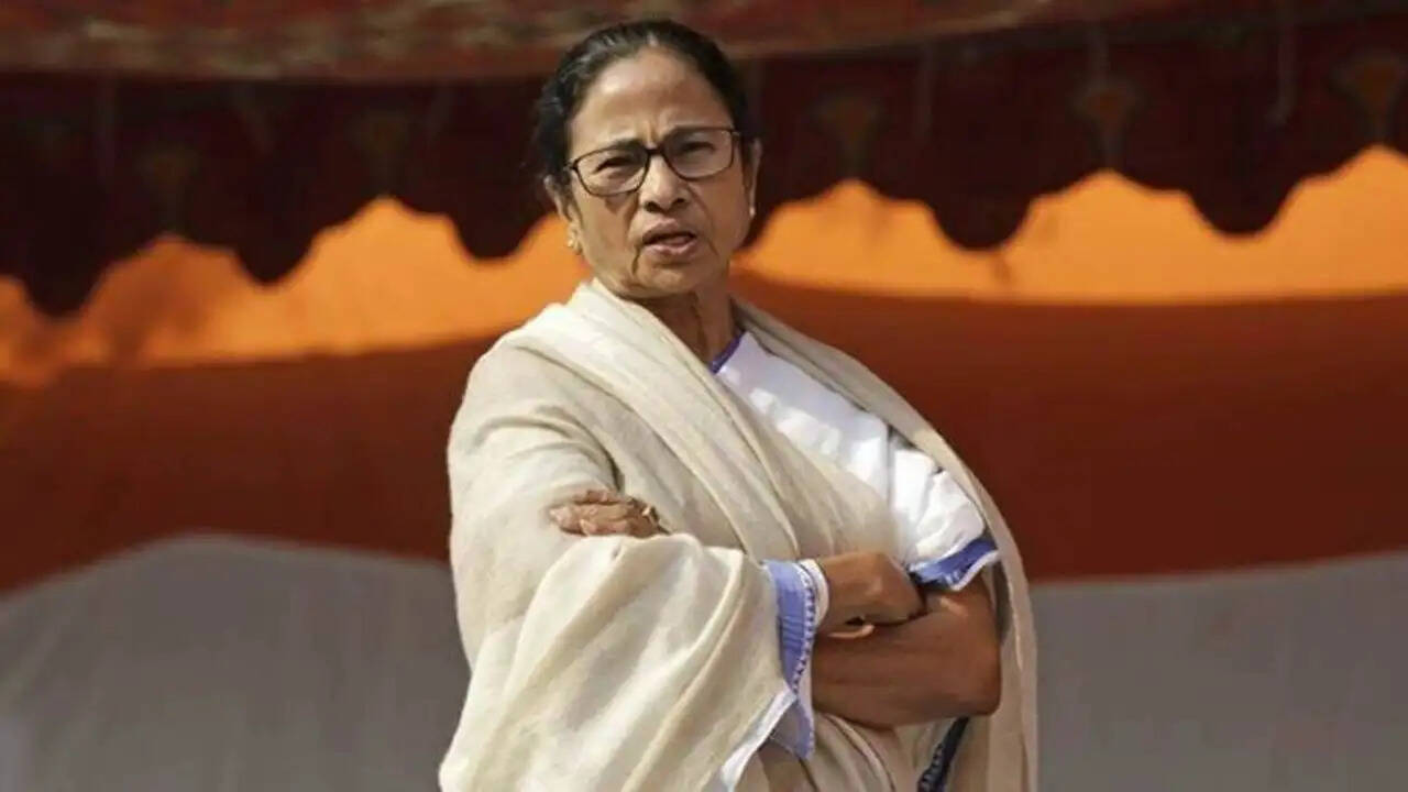 क्या नंदीग्राम सीट पर टीएमसी को मिलेगा सही उम्मीदवार? ममता बनर्जी की चुनौती बढ़ी