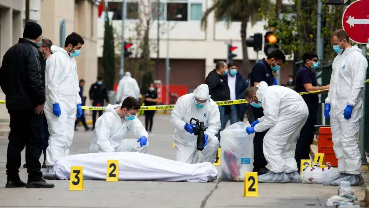 दिल्ली में 17 वर्षीय छात्र की हत्या: त्रिलोकपुरी में हुई बर्बरता