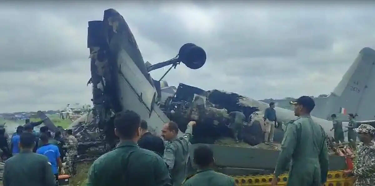 असम में भारतीय वायु सेना का AN-32 विमान दुर्घटनाग्रस्त