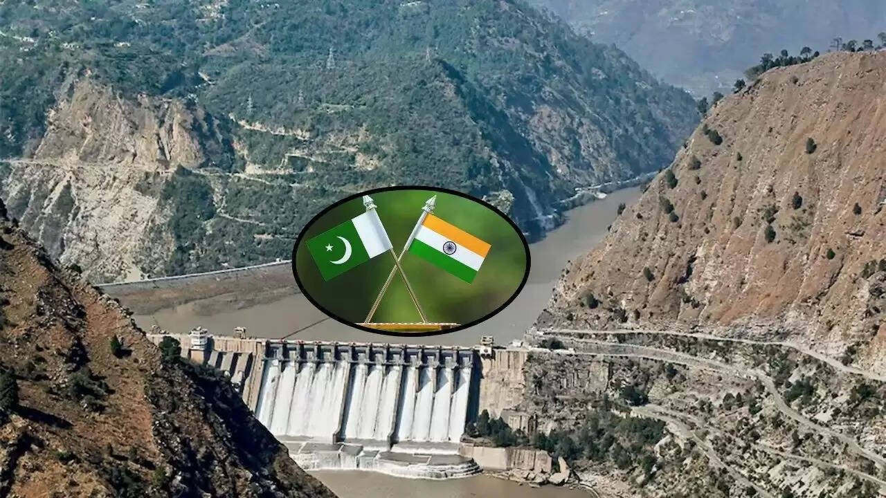 पाकिस्तान ने कश्मीर मुद्दे और सिंधु जल संधि पर उठाई आवाज़