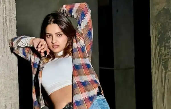 दिव्यांका सिरोही की रहस्यमय मौत: अंतिम संस्कार में पोस्टमॉर्टम की कमी पर उठे सवाल