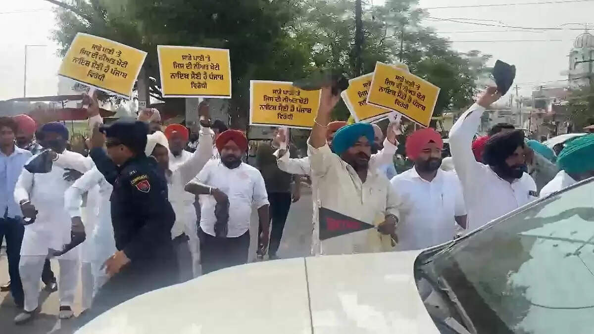 पंजाब में हरियाणा के मुख्यमंत्री का विरोध, जल बंटवारे पर उठे सवाल