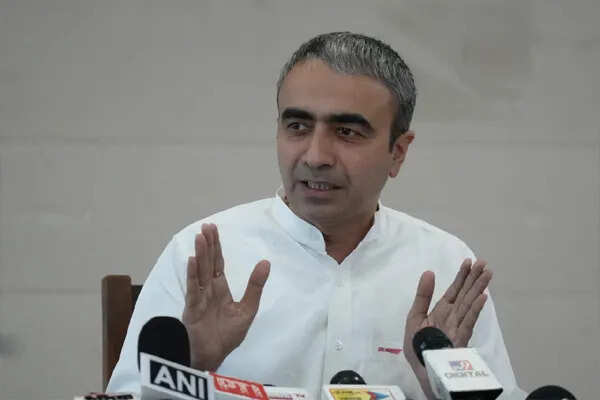 हरियाणा में बाढ़ प्रभावित किसानों के लिए राहत की मांग: अनुराग ढांडा