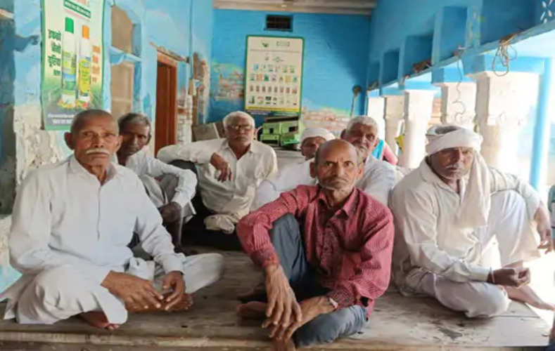 पलवल के तीन गांवों के बुजुर्ग पेंशन न मिलने से हो रहे परेशान