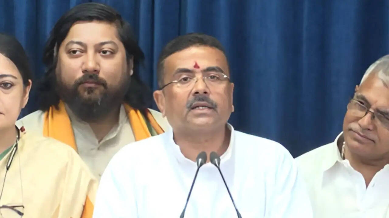 पश्चिम बंगाल की नई सरकार ने कैबिनेट बैठक में लिए कई महत्वपूर्ण निर्णय