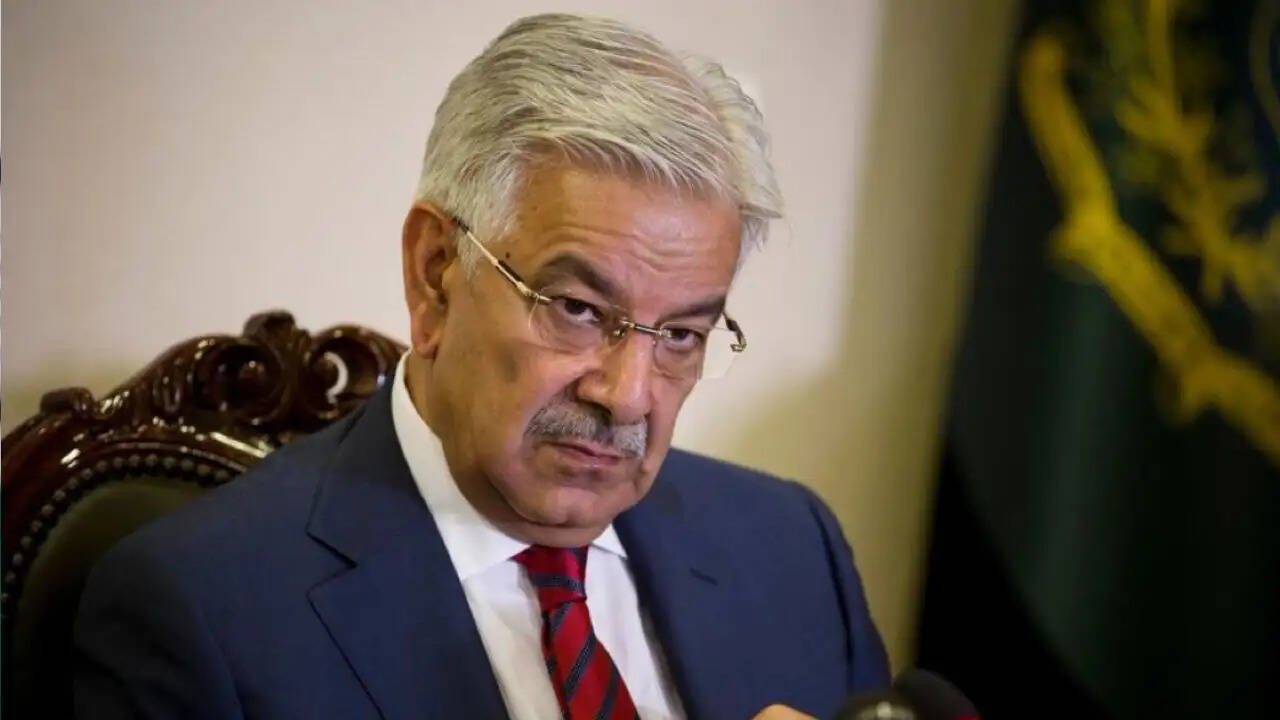 पाकिस्तान के रक्षा मंत्री का भारत पर आरोप: क्षेत्रीय राजनीति में नया मोड़