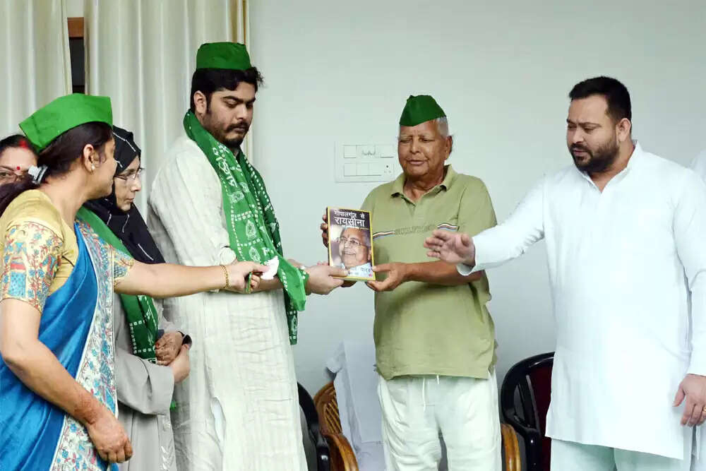 राजद के ओसामा शहाब को टिकट देने का असर: भाजपा का हमला और मुस्लिम उप मुख्यमंत्री की चर्चा