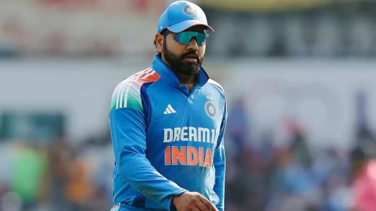 रोहित शर्मा ने अंतरराष्ट्रीय क्रिकेट में 20,000 रन का मील का पत्थर पार किया