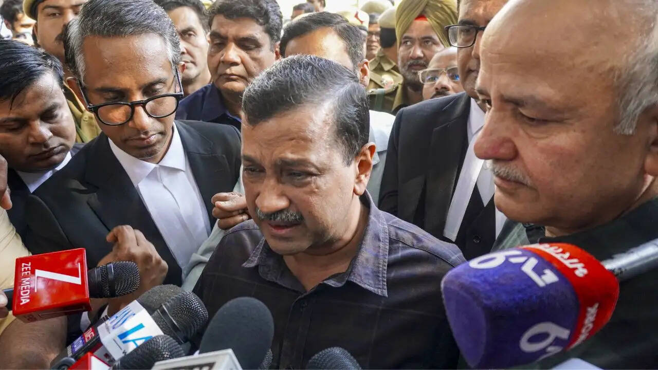 CBI ने केजरीवाल के रिश्तेदार के खिलाफ भ्रष्टाचार का मामला दर्ज किया