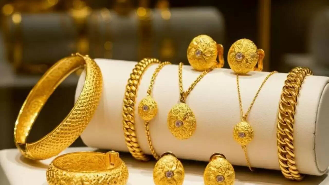 सोने और चांदी की कीमतों में वृद्धि: जानें आज के रेट
