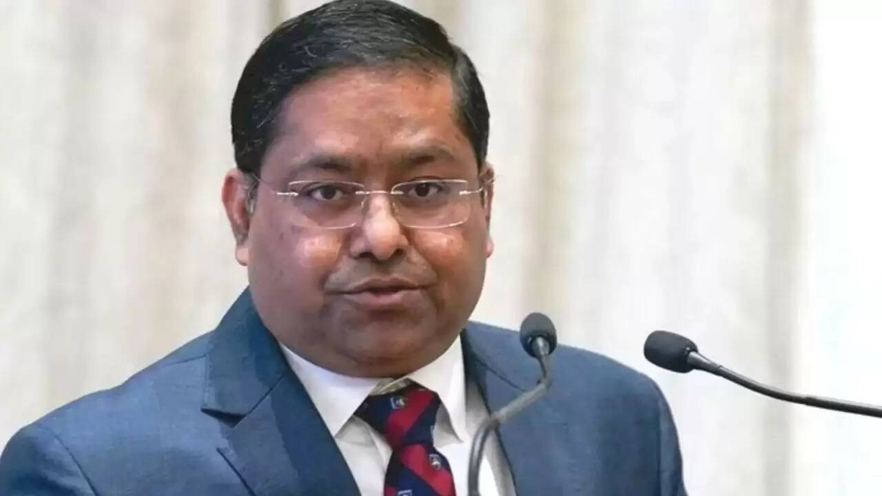 डोनाल्ड ट्रंप के विवादास्पद बयान पर भारत की चुप्पी: क्या है इसके पीछे का राज?