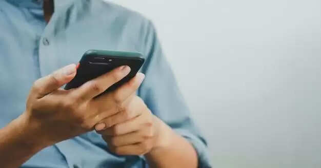 अपने स्मार्टफोन की सुरक्षा कैसे करें: जानें एक सीक्रेट कोड