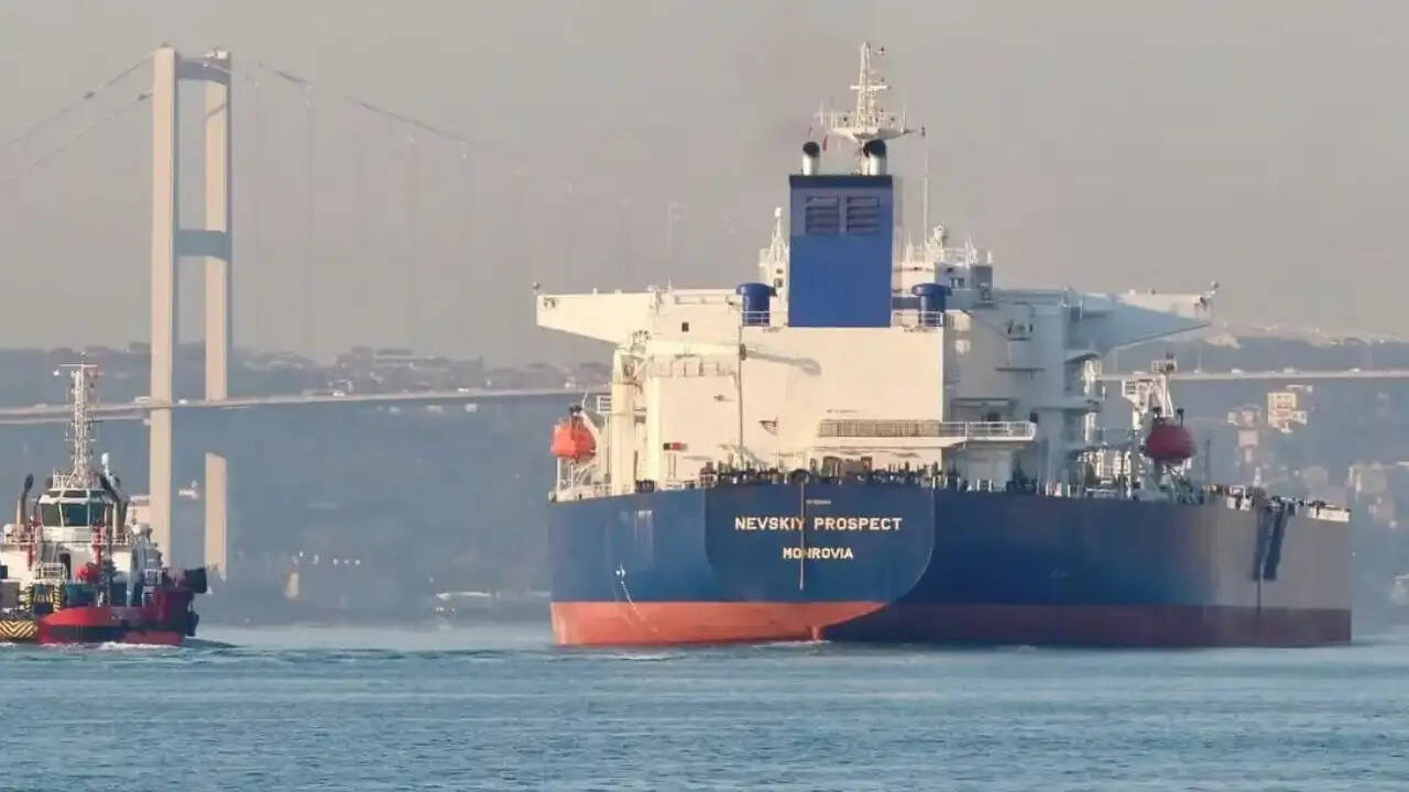 क्या भारत बन रहा है रूसी तेल का नया गंतव्य? जानिए इस टैंकर की कहानी