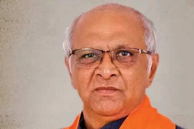 गुजरात मंत्रिमंडल का विस्तार: सभी मंत्रियों ने दिया इस्तीफा