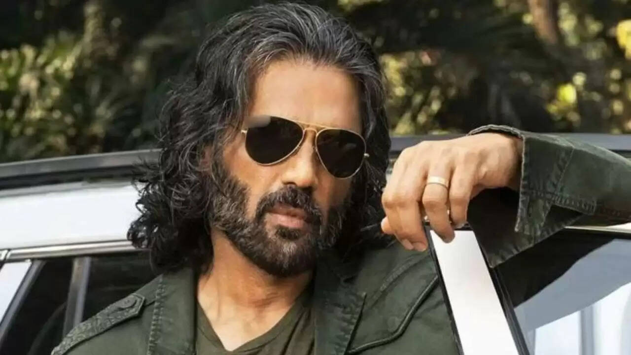 सुनील शेट्टी ने हाईकोर्ट में याचिका दायर की, तस्वीरों के अनधिकृत उपयोग पर चिंता