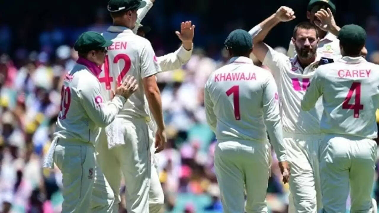 ऑस्ट्रेलिया ने एशेज 2025-26 में इंग्लैंड को हराया