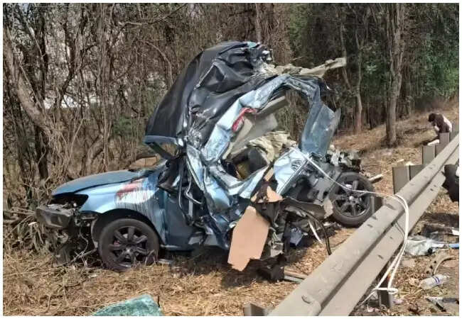 आईआईटी बॉम्बे के तीन छात्रों की सड़क दुर्घटना में मौत