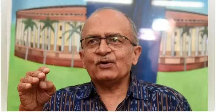 बिहार में अडानी ग्रुप को जमीन देने पर प्रशांत भूषण ने उठाए सवाल
