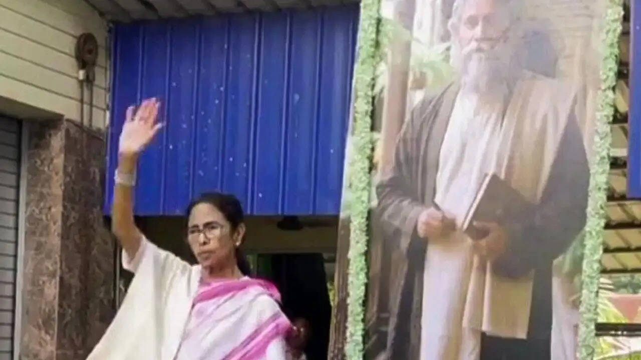 ममता बनर्जी ने विपक्षी एकता का आह्वान किया, बीजेपी को हराने की रणनीति पर जोर